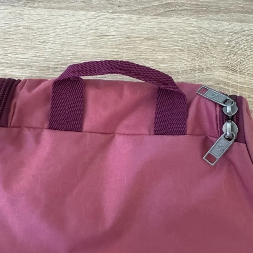 Samsonite Cosmetics Pink Travel‎ Storage Toiletry Make Up Zip Bag